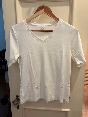 Chico's White Crewneck True Color Tee